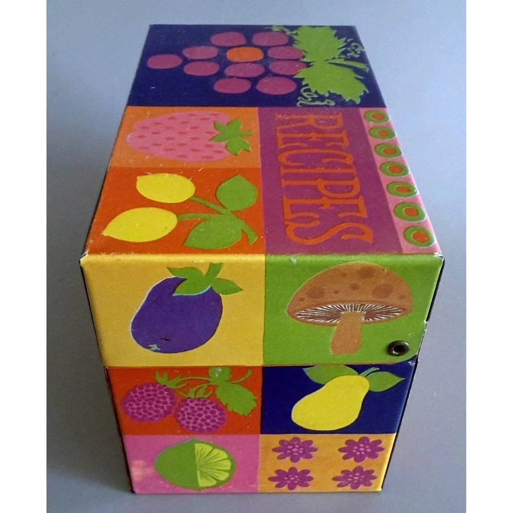 Hallmark vintage tin